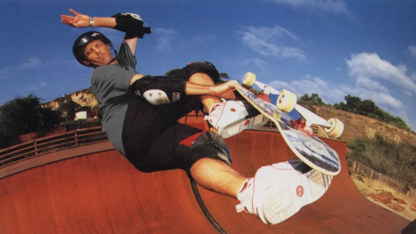Tony Hawk's Pro Skater 4 cover image