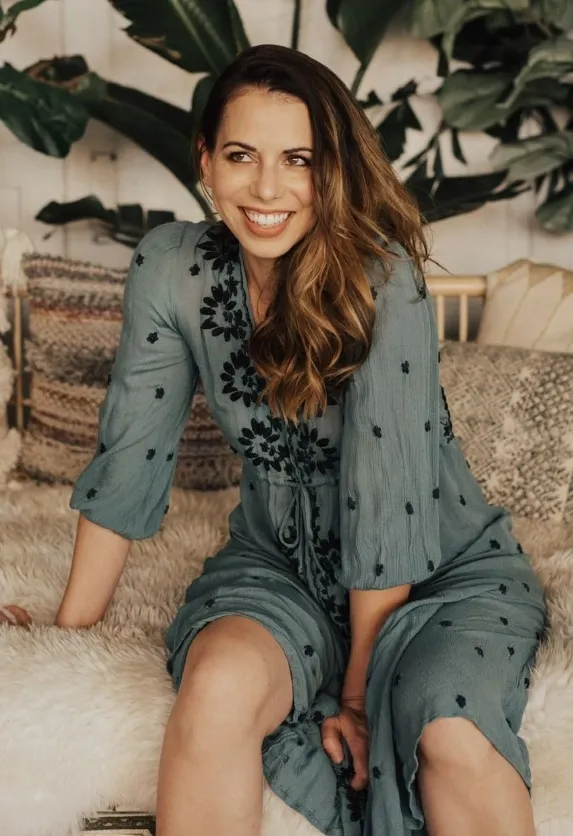 Laura Bailey